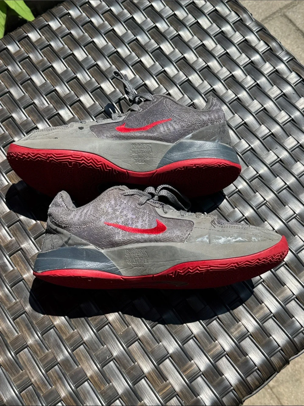 Rare Ja2 Nike Youth Sneakers 7Y King Of The Court Red Grey